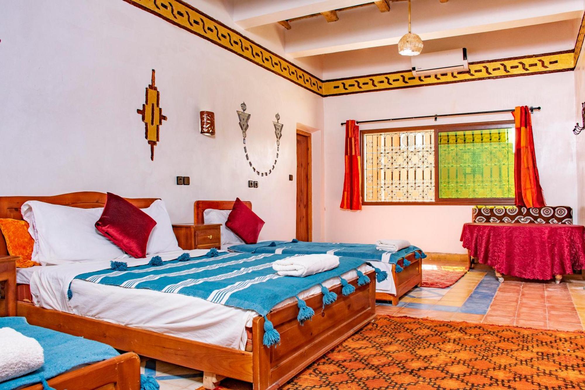 Bou Drarar Hotel Awayou מראה חיצוני תמונה