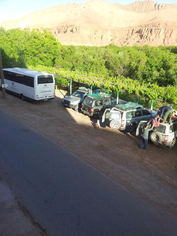 Bou Drarar Hotel Awayou מראה חיצוני תמונה